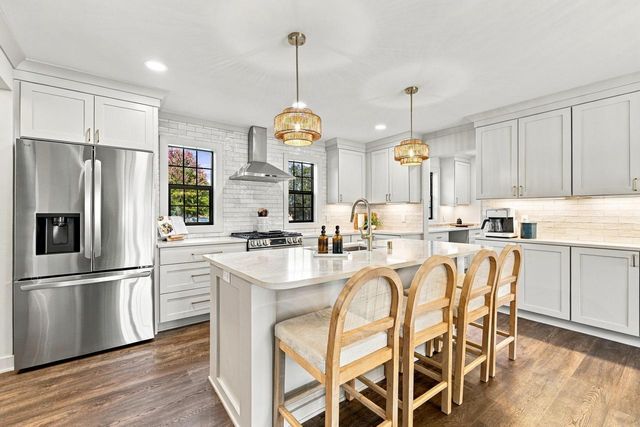 15330 Mt. Vernon AVENUE, Brookfield, WI 53005