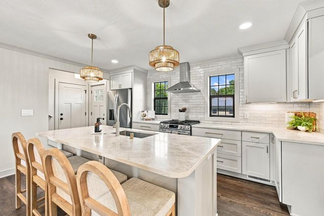 15330 Mt. Vernon AVENUE, Brookfield, WI 53005