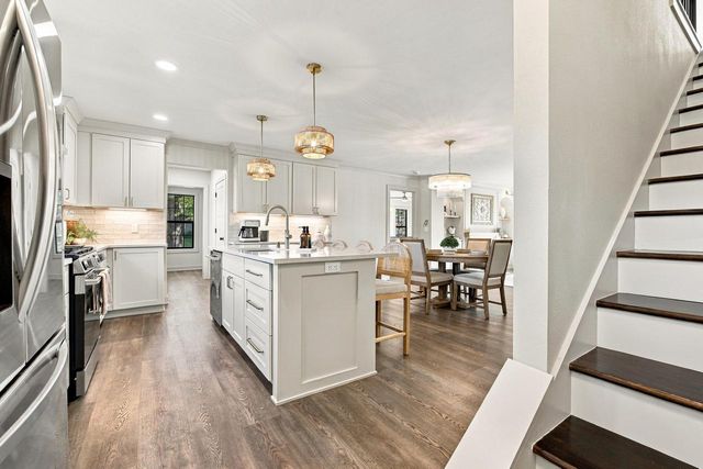 15330 Mt. Vernon AVENUE, Brookfield, WI 53005