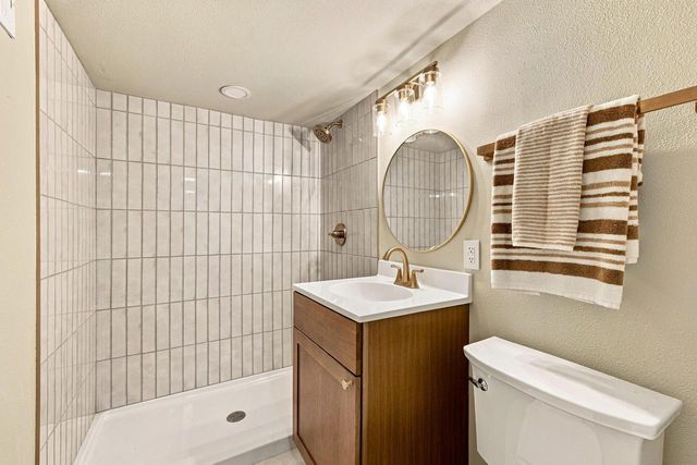 15330 Mt. Vernon AVENUE, Brookfield, WI 53005