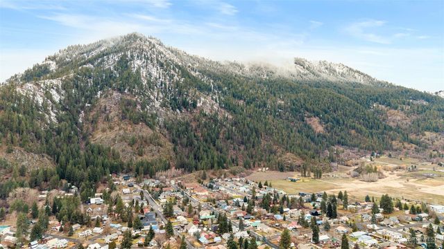 232 Park Avenue, Leavenworth, WA 98826