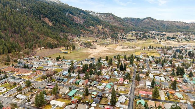 232 Park Avenue, Leavenworth, WA 98826