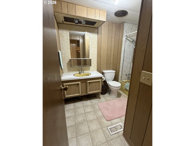 15130 S MAPLELANE Rd 54, Oregon City, OR 97045