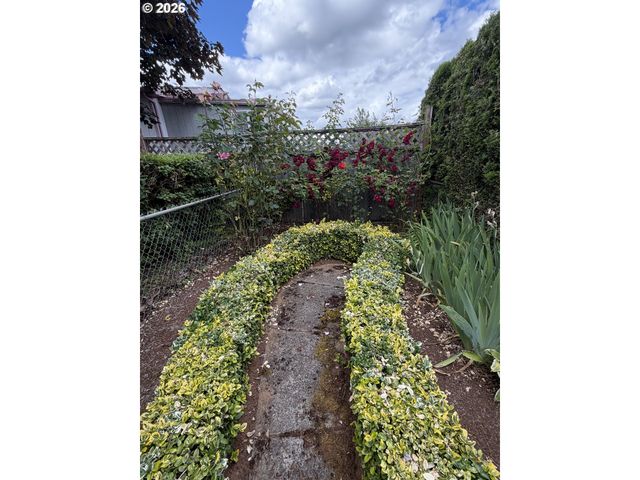 15130 S MAPLELANE Rd 54, Oregon City, OR 97045