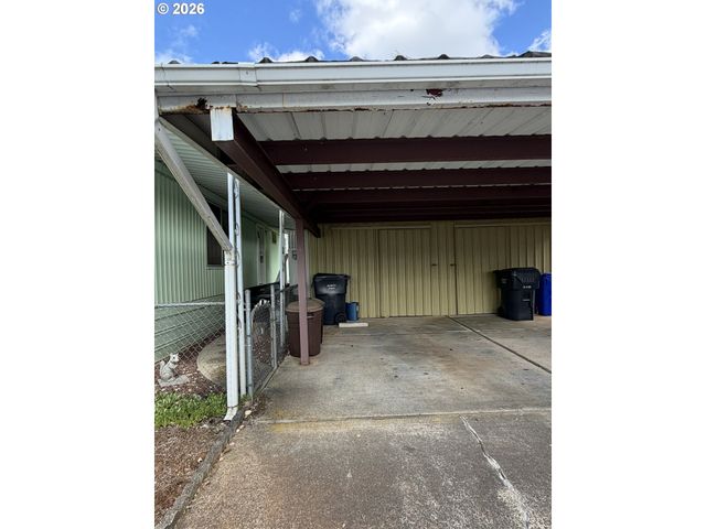 15130 S MAPLELANE Rd 54, Oregon City, OR 97045