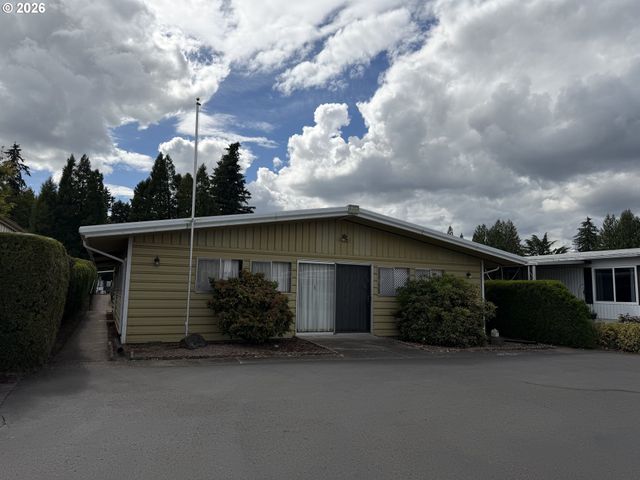 15130 S MAPLELANE Rd 54, Oregon City, OR 97045