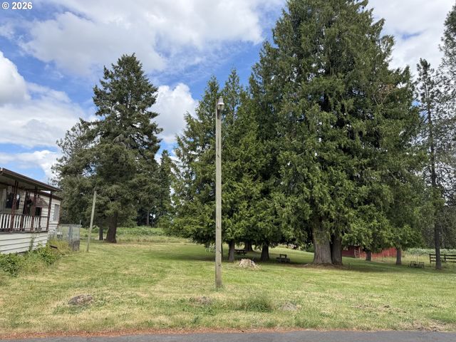 15130 S MAPLELANE Rd 54, Oregon City, OR 97045