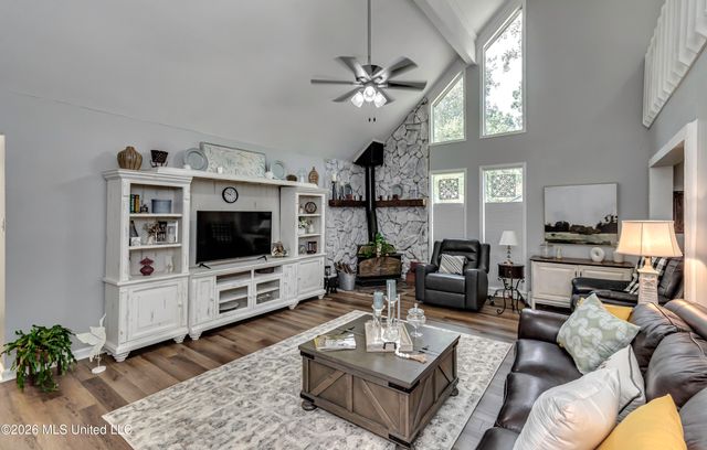106 Glen Cove Road, Brandon, MS 39047
