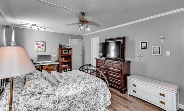 106 Glen Cove Road, Brandon, MS 39047