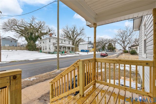 1163 Hinton St, Petersburg, VA 23803