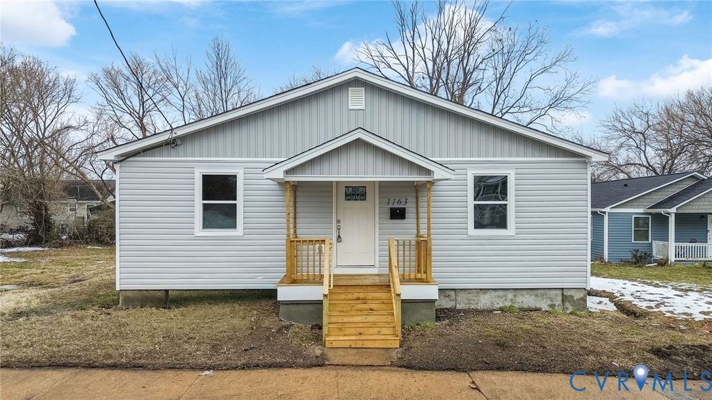 1163 Hinton St, Petersburg, VA 23803