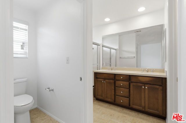 14502 Vesta Court, Panorama City (los Angeles), CA 91402