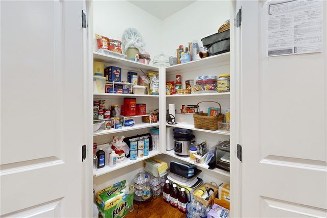 3233 Peterson Way, Bryan, TX 77802