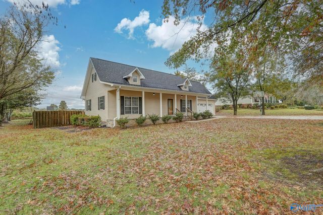 1502 Bower Drive SE, Cullman, AL 35055
