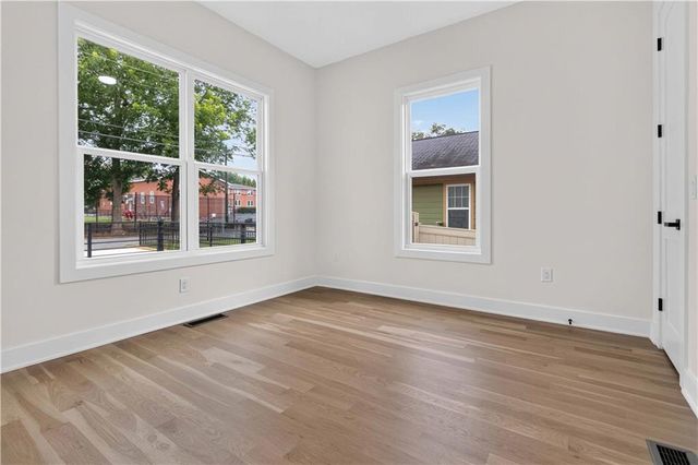 1643 Walker Avenue, Atlanta, GA 30337