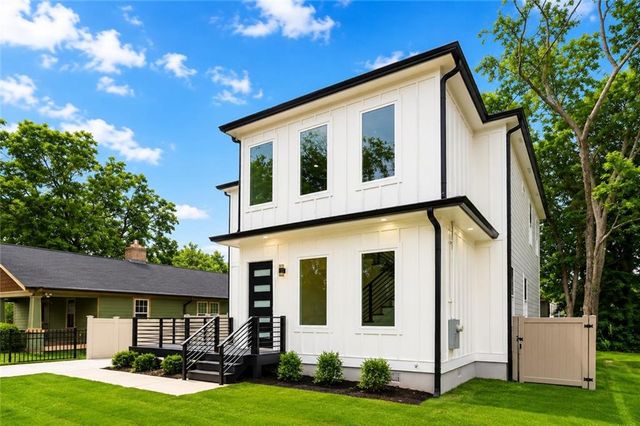 1643 Walker Avenue, Atlanta, GA 30337