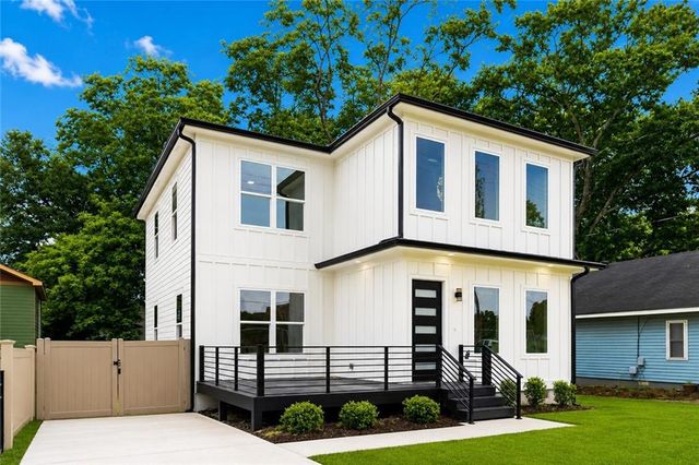 1643 Walker Avenue, Atlanta, GA 30337