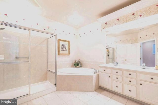 2101 LILAC CT, Upper Gwynedd, PA 19446