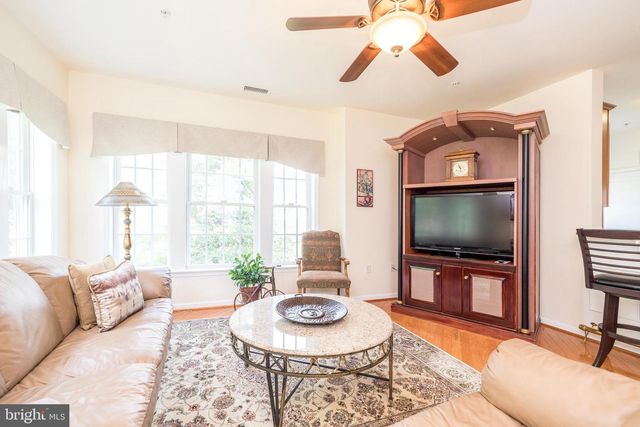 2101 LILAC CT, Upper Gwynedd, PA 19446