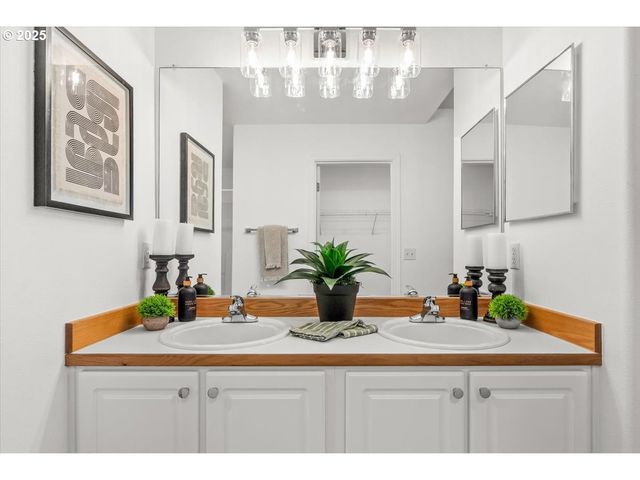 16212 Sw AUDUBON St 201, Beaverton, OR 97003