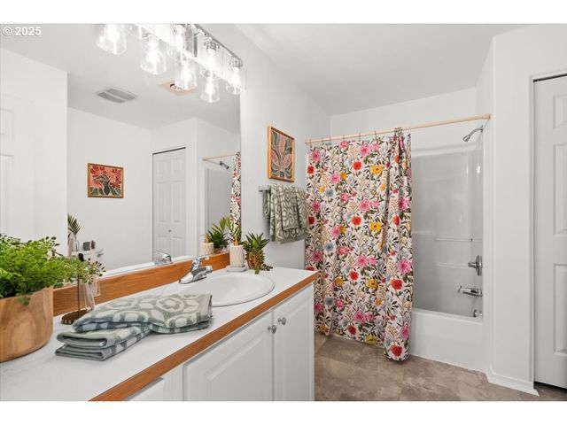 16212 Sw AUDUBON St 201, Beaverton, OR 97003