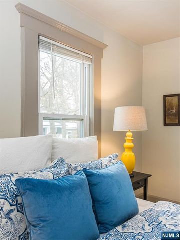 87 High Street, Glen Ridge, NJ 07028