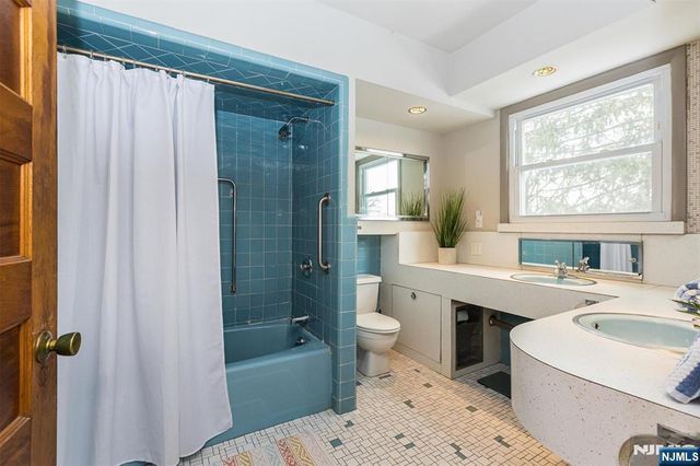 87 High Street, Glen Ridge, NJ 07028