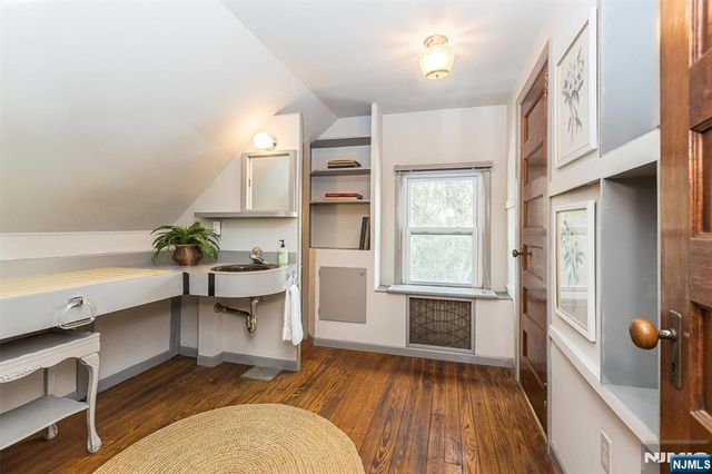 87 High Street, Glen Ridge, NJ 07028