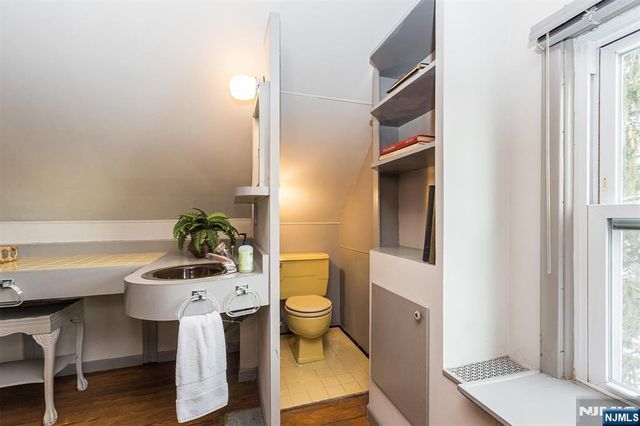 87 High Street, Glen Ridge, NJ 07028