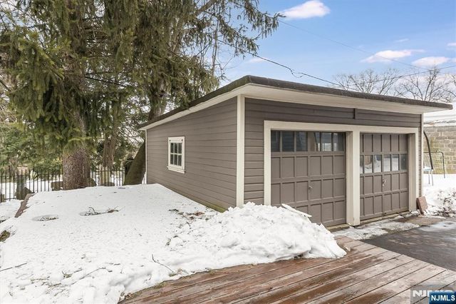 87 High Street, Glen Ridge, NJ 07028