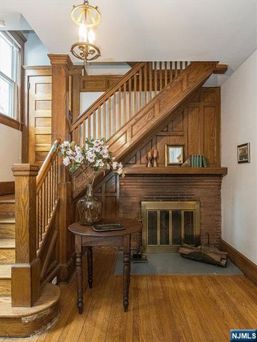 87 High Street, Glen Ridge, NJ 07028