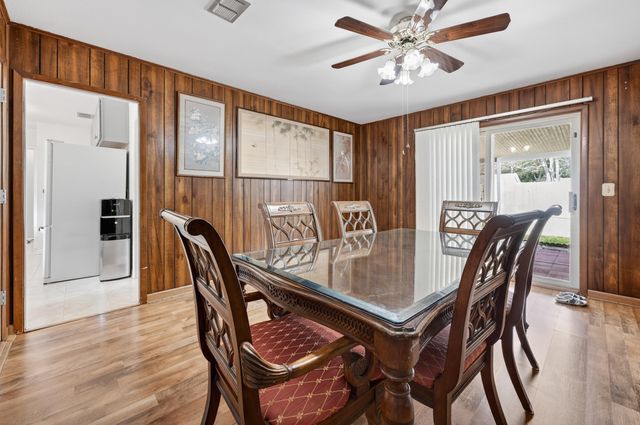 323 Pontevedra Lane, Niceville, FL 32578