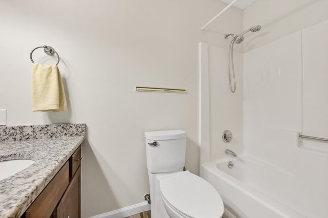 323 Pontevedra Lane, Niceville, FL 32578