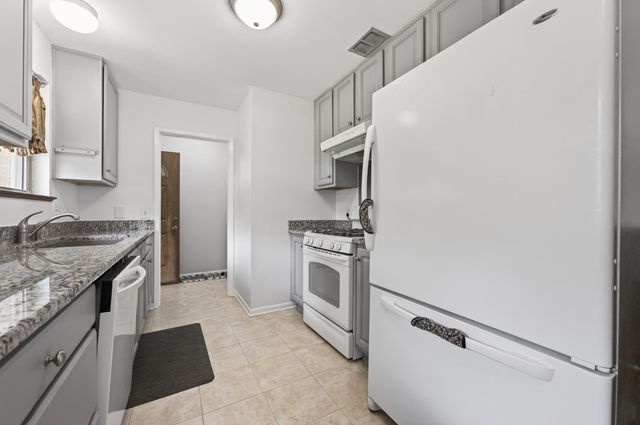 323 Pontevedra Lane, Niceville, FL 32578