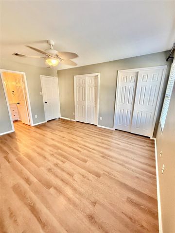 13000 Maidenhair TRL, Elgin, TX 78621