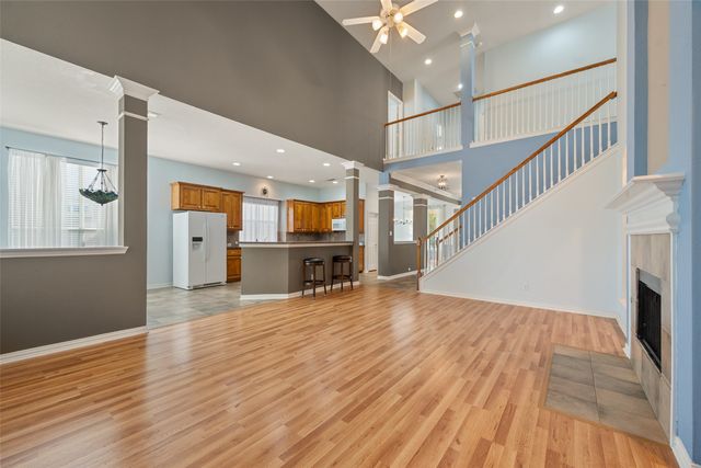2405 Moon Dance Court, Arlington, TX 76001