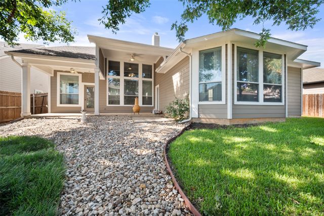 2405 Moon Dance Court, Arlington, TX 76001