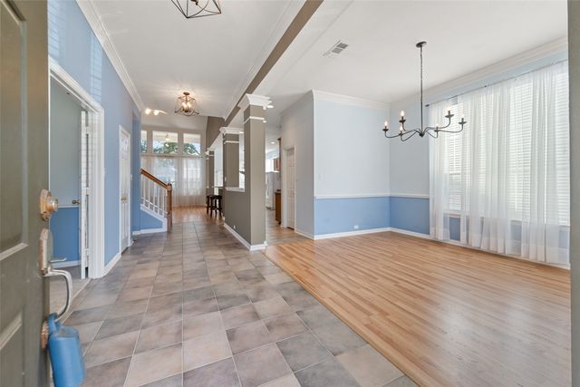 2405 Moon Dance Court, Arlington, TX 76001