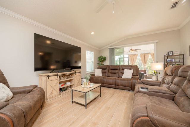 101 Narvarez Ave, St Augustine, FL 32084