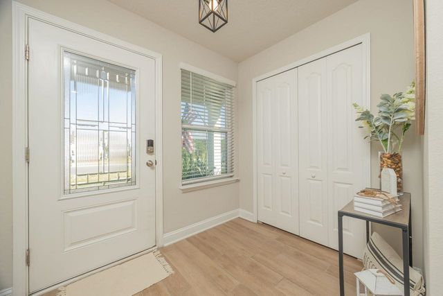 101 Narvarez Ave, St Augustine, FL 32084