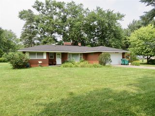 11000 Morton Taylor Road, Belleville, MI 48111