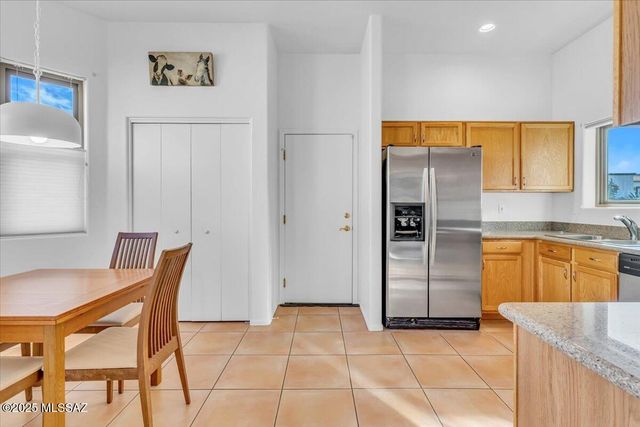 2348 S Orchard View Drive, Green Valley, AZ 85614