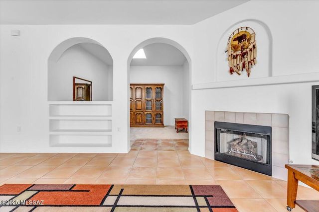 2348 S Orchard View Drive, Green Valley, AZ 85614