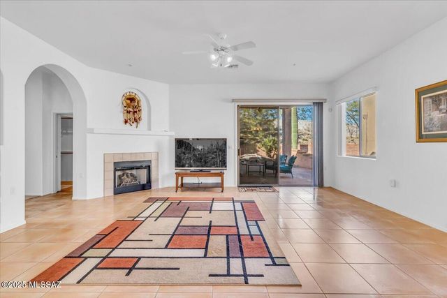 2348 S Orchard View Drive, Green Valley, AZ 85614