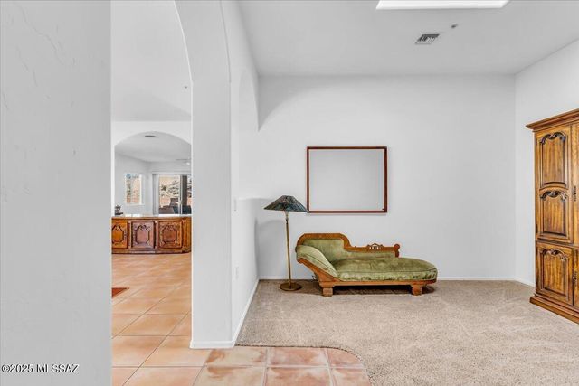 2348 S Orchard View Drive, Green Valley, AZ 85614