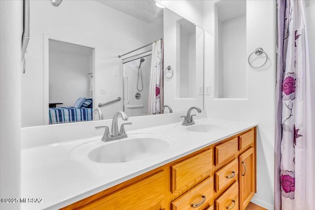 2348 S Orchard View Drive, Green Valley, AZ 85614