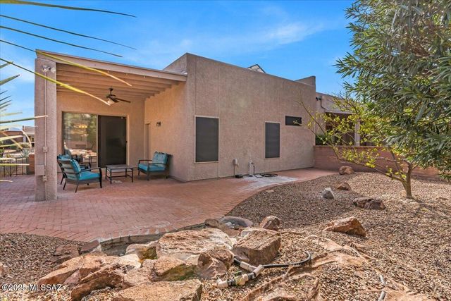 2348 S Orchard View Drive, Green Valley, AZ 85614