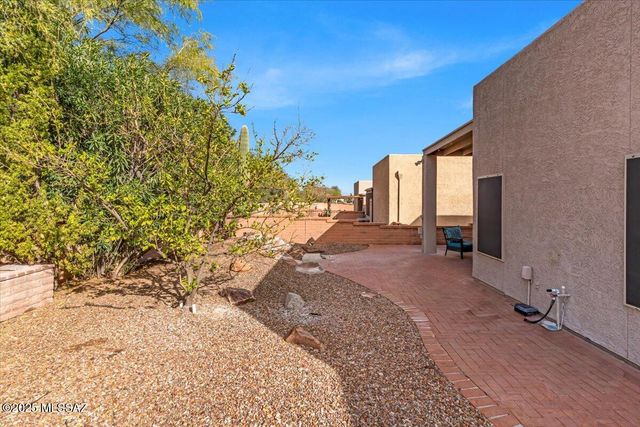 2348 S Orchard View Drive, Green Valley, AZ 85614