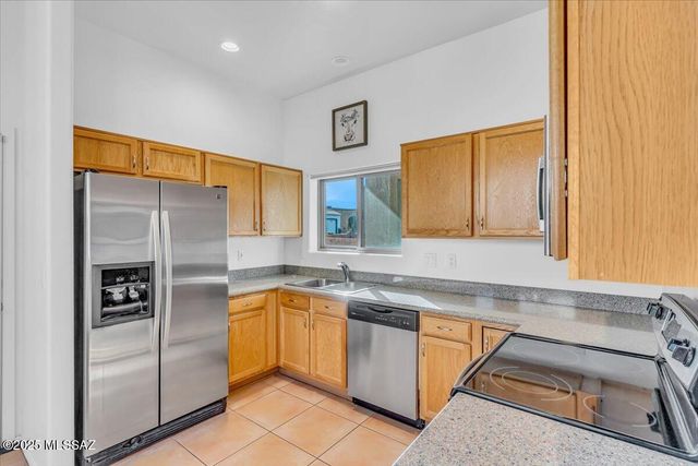 2348 S Orchard View Drive, Green Valley, AZ 85614