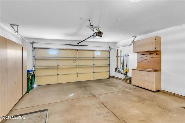 2348 S Orchard View Drive, Green Valley, AZ 85614